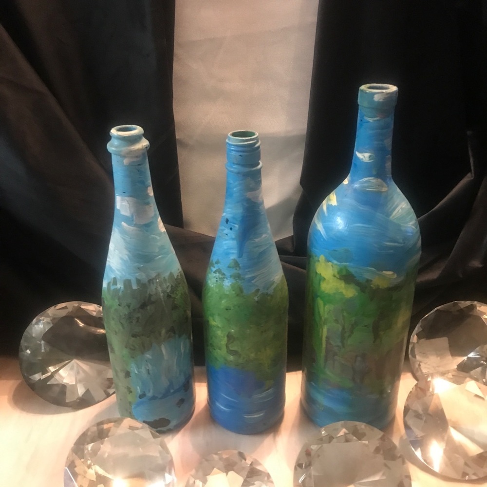 💚💙 Bottle Vase 💚💙 - Picture 3 of 13